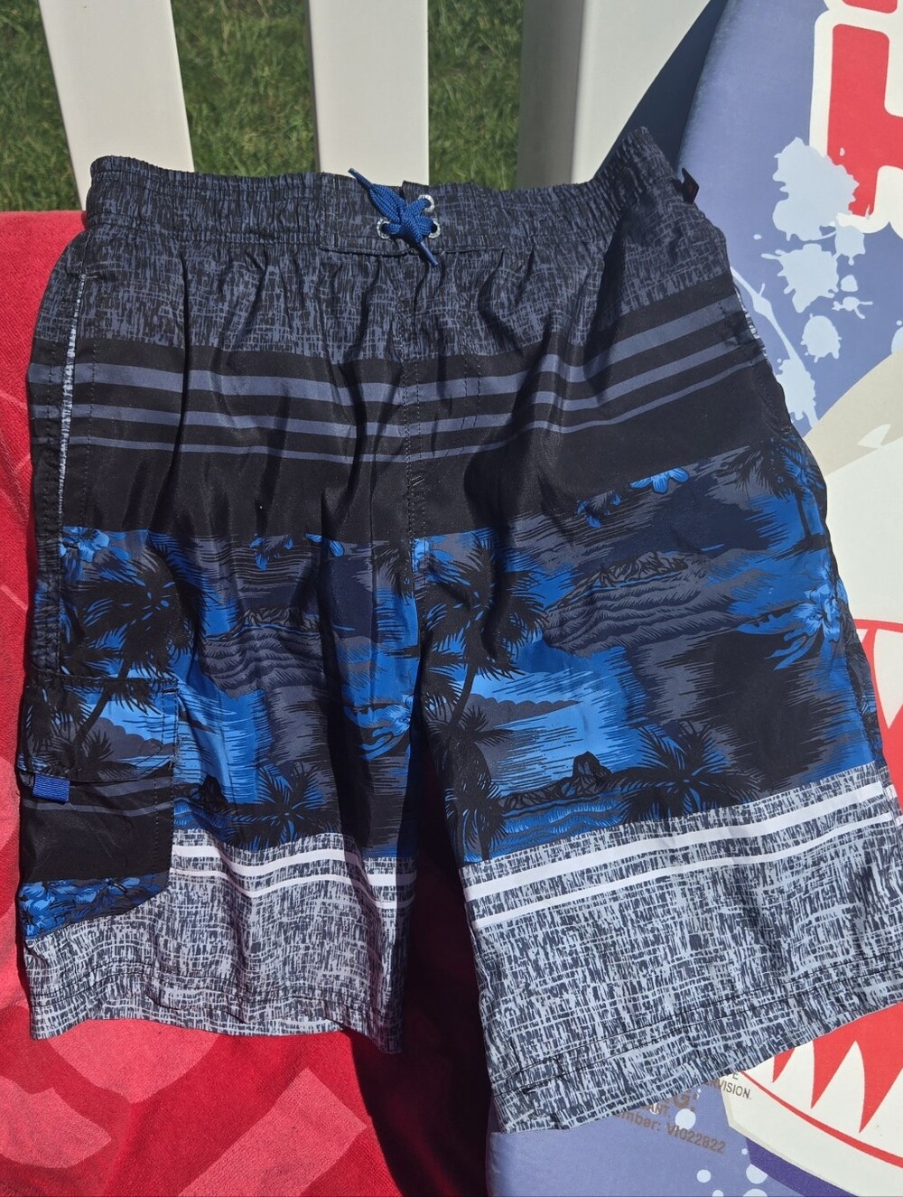 NBN Gear boys swim trunks youth Size L (14-16)